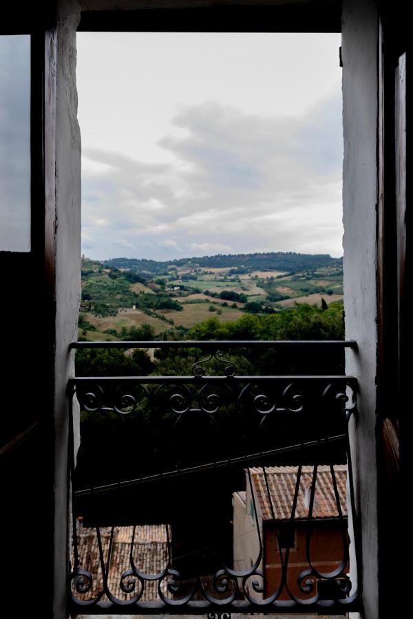 Hotel Dimora Turistica De' Piazza à Roccalvecce Extérieur photo